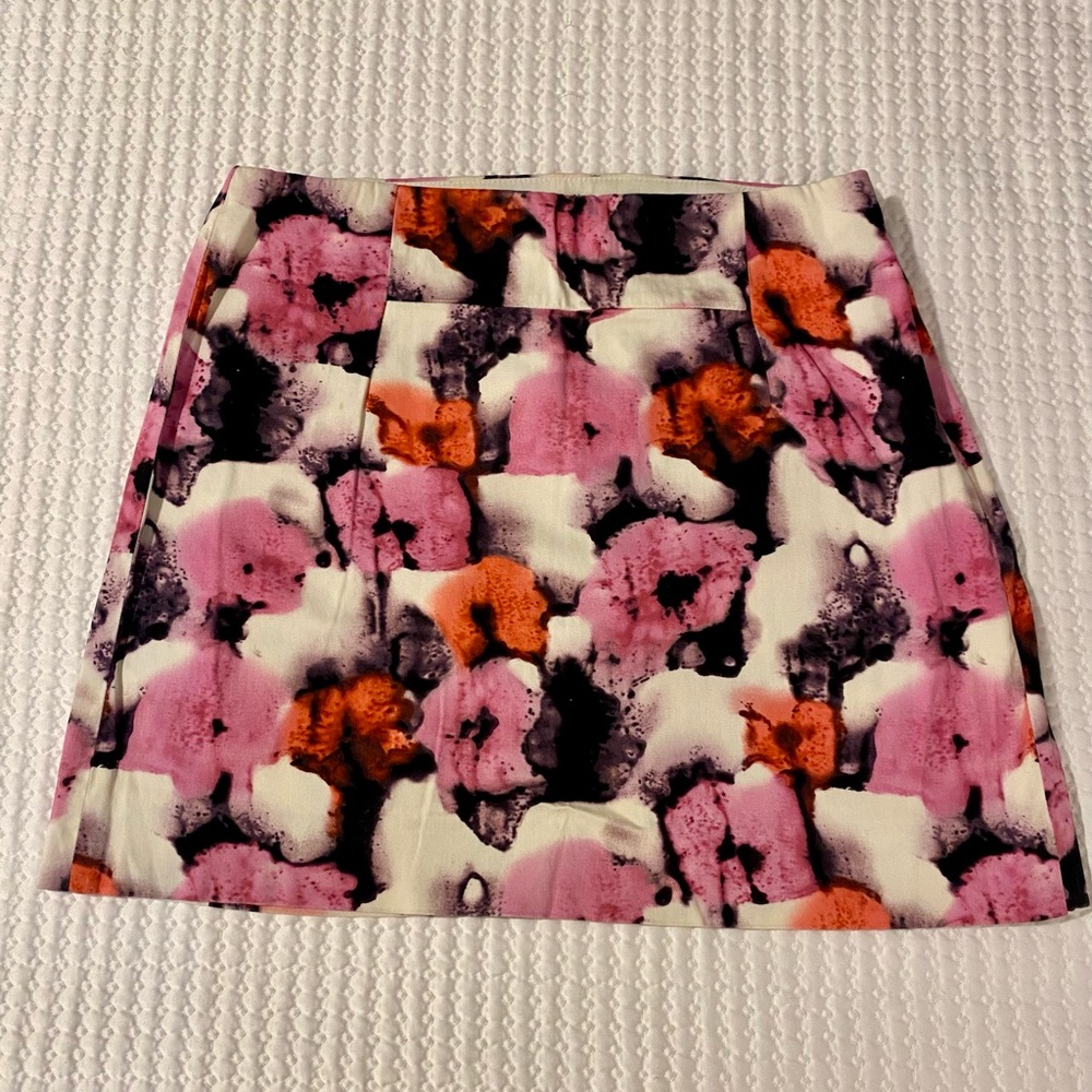 J. Crew Floral Mini Skirt - Size 0 - In Great Condition